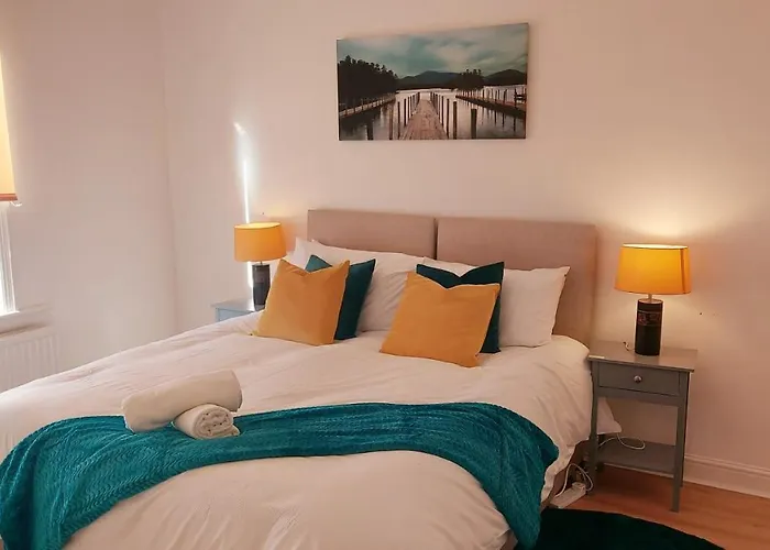 Hilltop Place Suites Flat Above 250